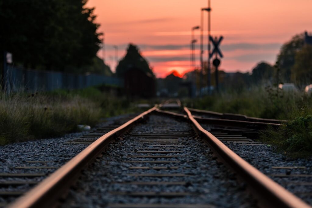 train tracks